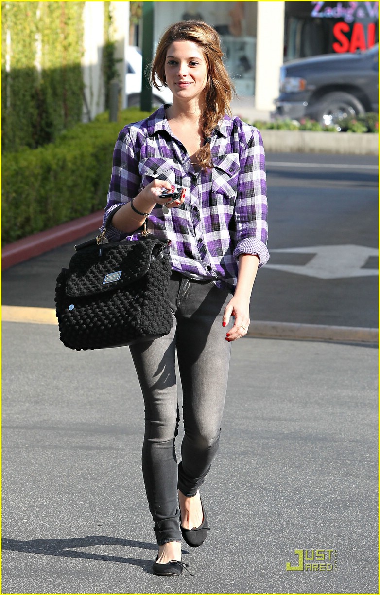 Ashley Greene: Beverly Hills Beauty