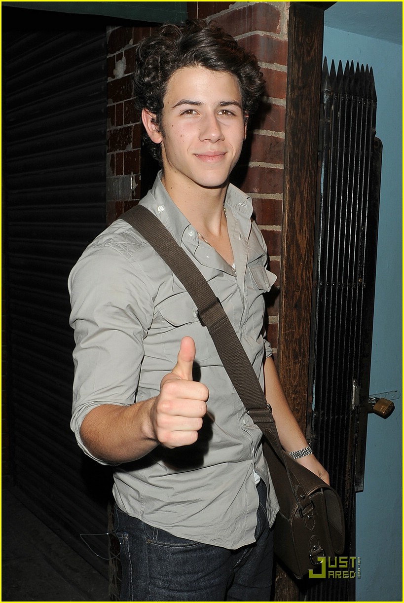 Nick Jonas: Final Performance of Les Miserables!