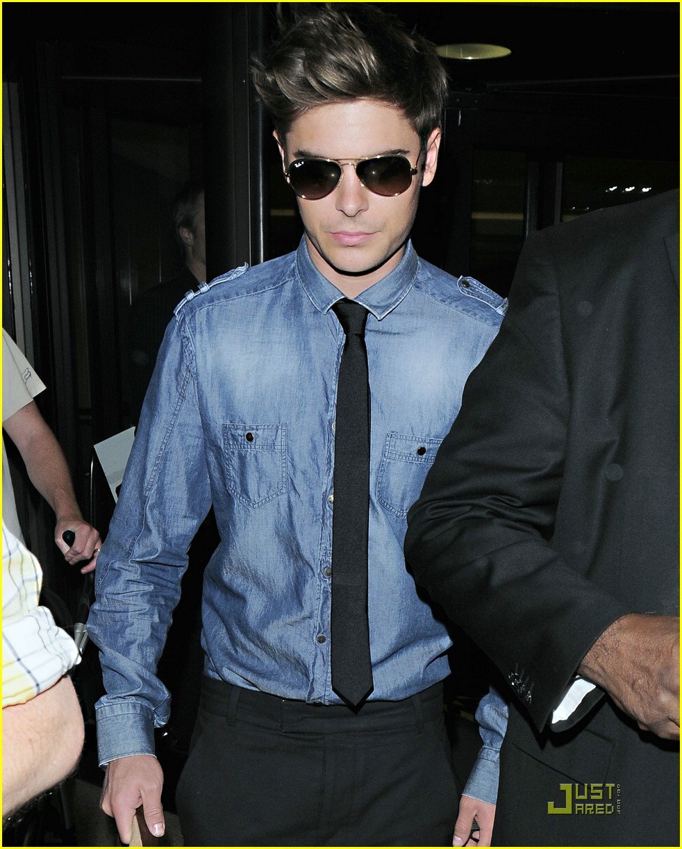 Zac Efron Sees The Light