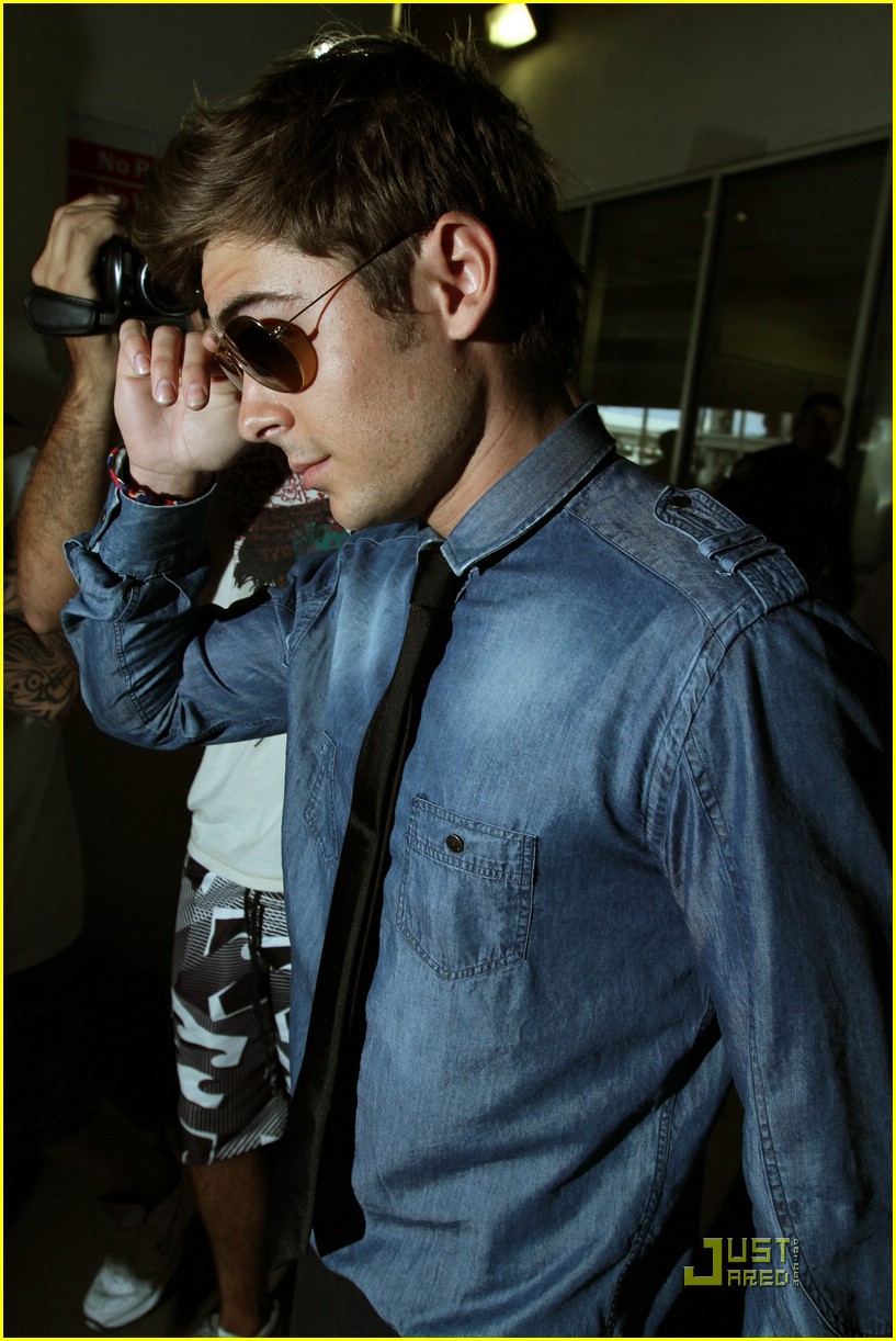 Zac Efron Sees The Light