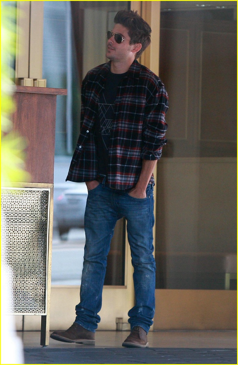 Zac Efron: Sunset Towers Stud