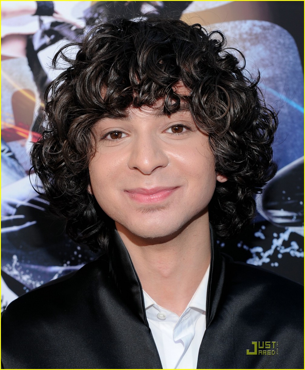 Adam Sevani Lights Up Step Up 3D -- Literally!