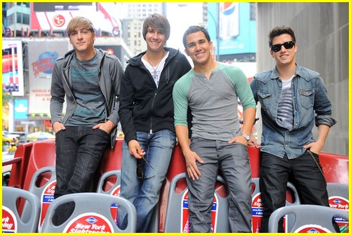 Big Time Rush Takes Over NYC!