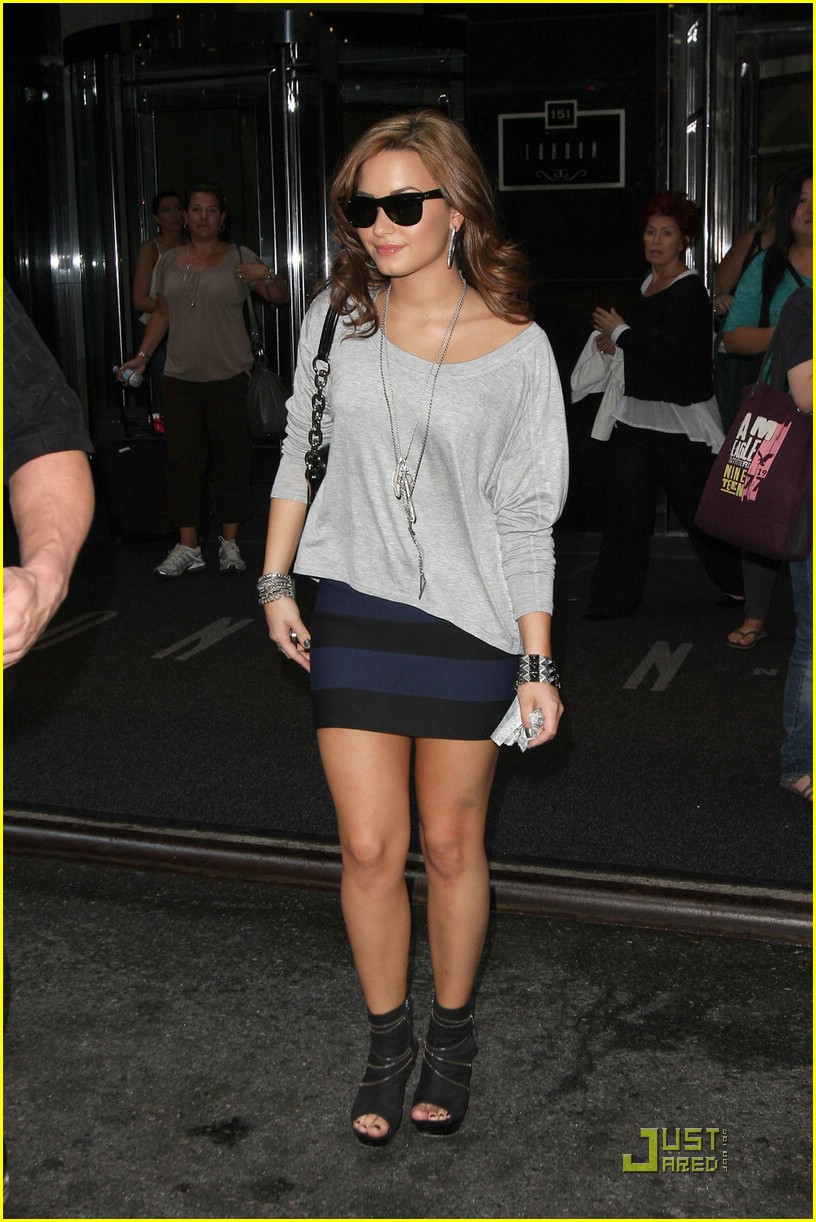 Demi Lovato: No Collaboration with Selena Gomez in Sight