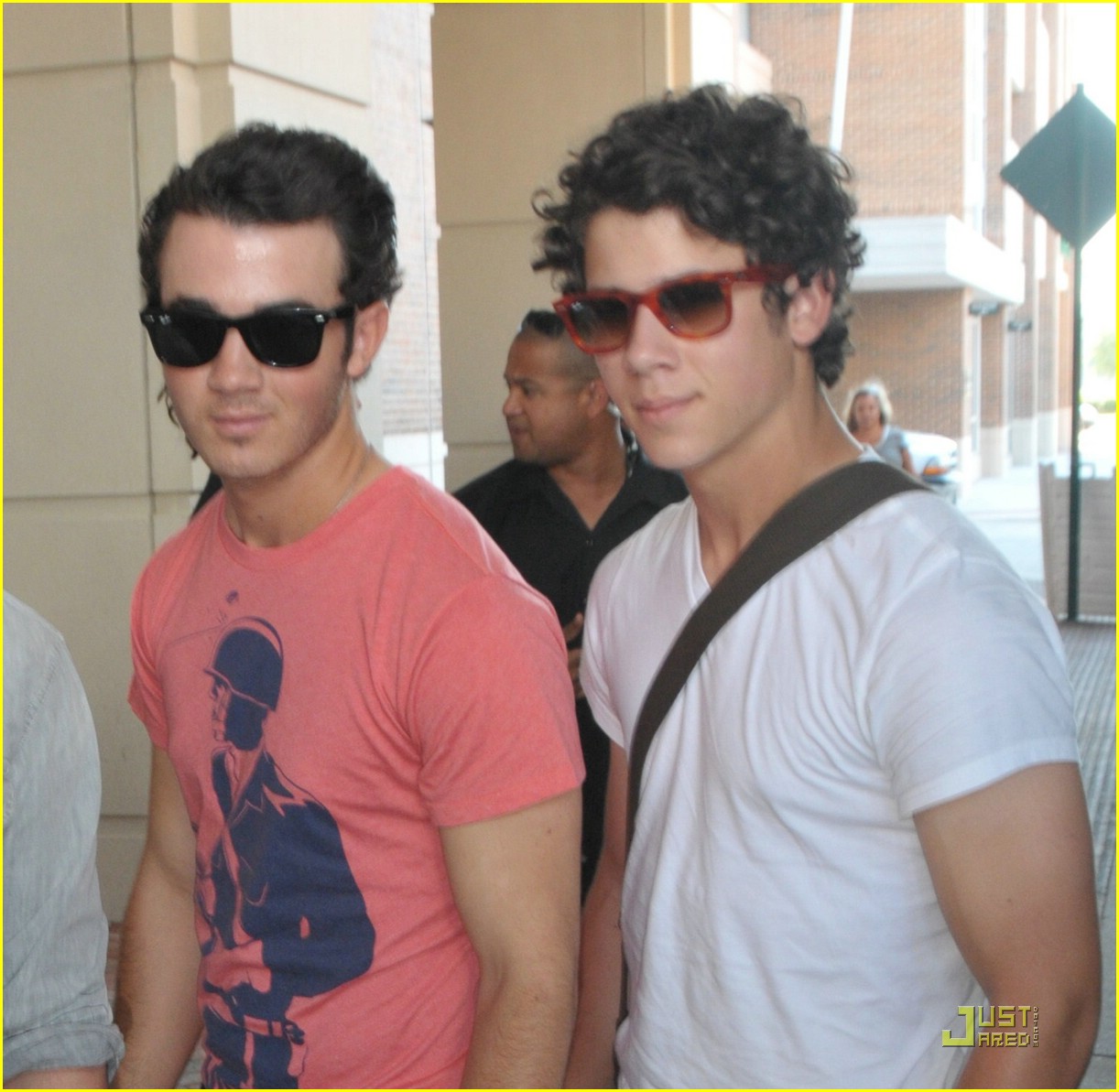 Jonas Brothers Hit Up Virginia Beach!