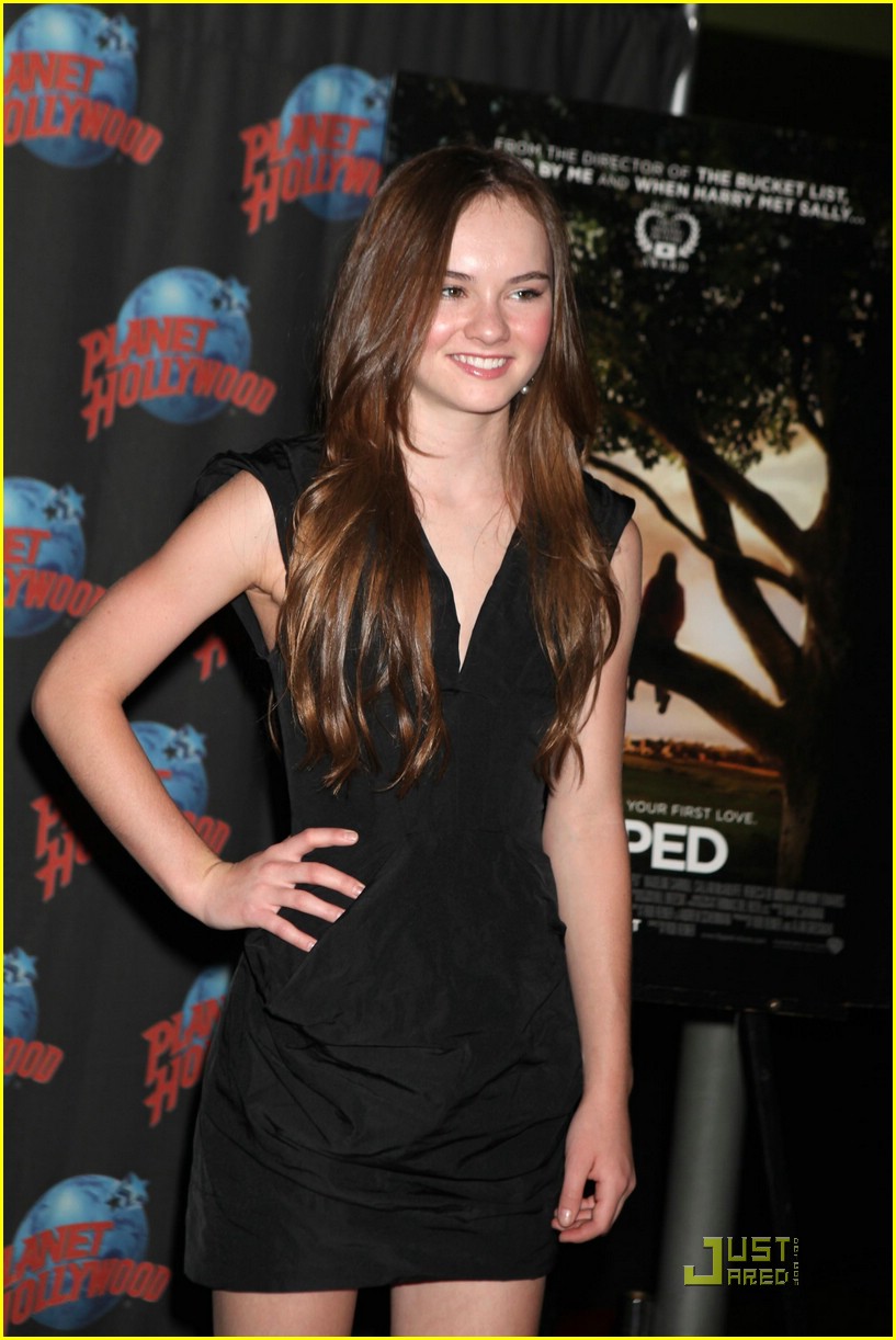 Madeline Carroll Donates Memorabilia to Planet Hollywood