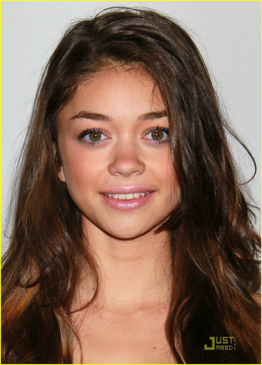 Sarah Hyland & Ariel Winter: TCA Party Pretty