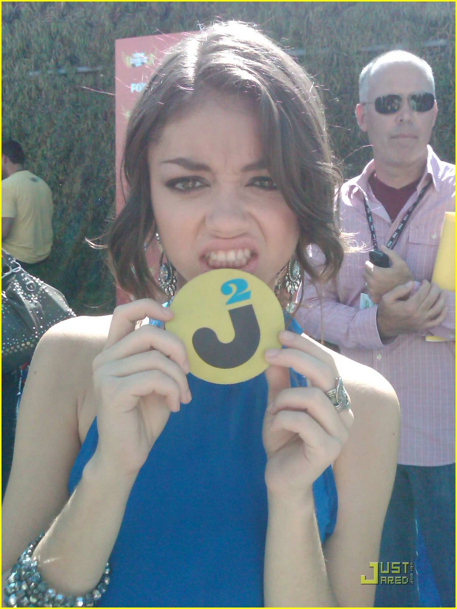 Sarah Hyland & Ariel Winter: Teen Choice Awards 2010!