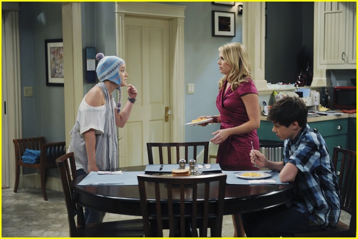 Taylor Spreitler: Big Opening for 'Melissa & Joey'