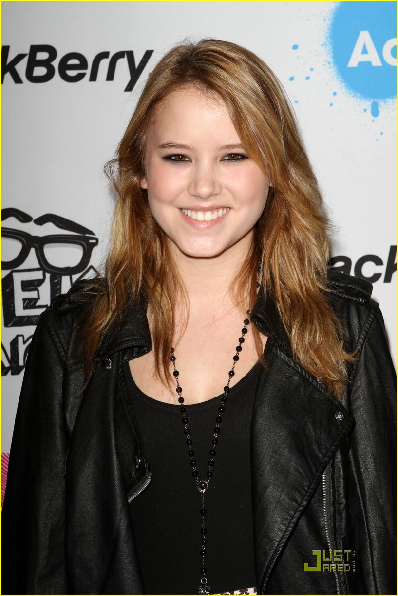 Taylor Spreitler: Big Opening for 'Melissa & Joey'