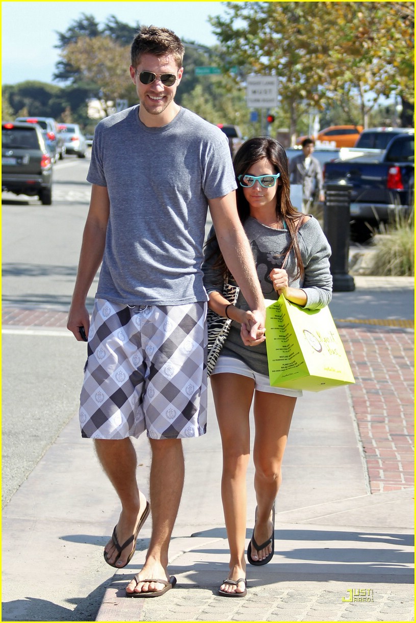 Ashley Tisdale & Scott Speer: Malibu Country Cute