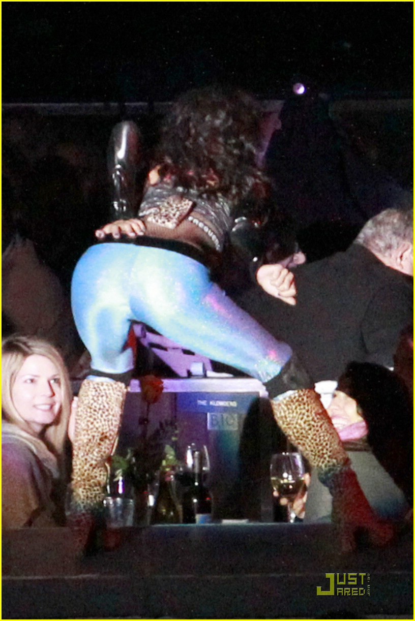 Vanessa Hudgens as Mimi in RENT -- DEBUT!