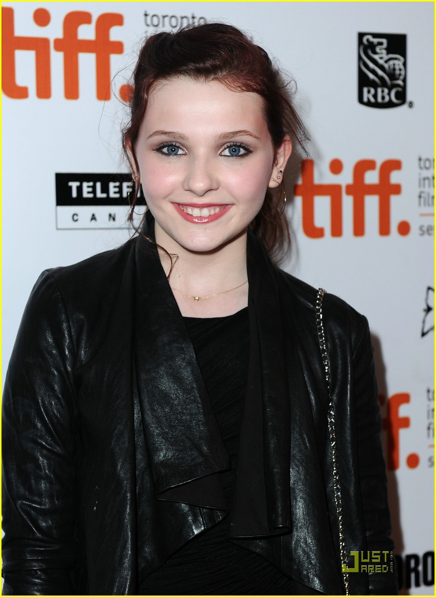 Abigail Breslin: Singing Was Really Scary