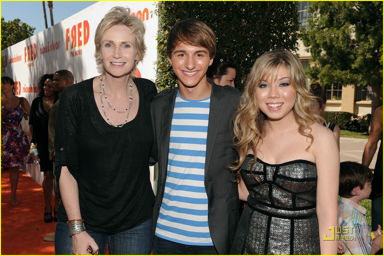 Jennette McCurdy & Lucas Cruikshank: FRED Premiere!