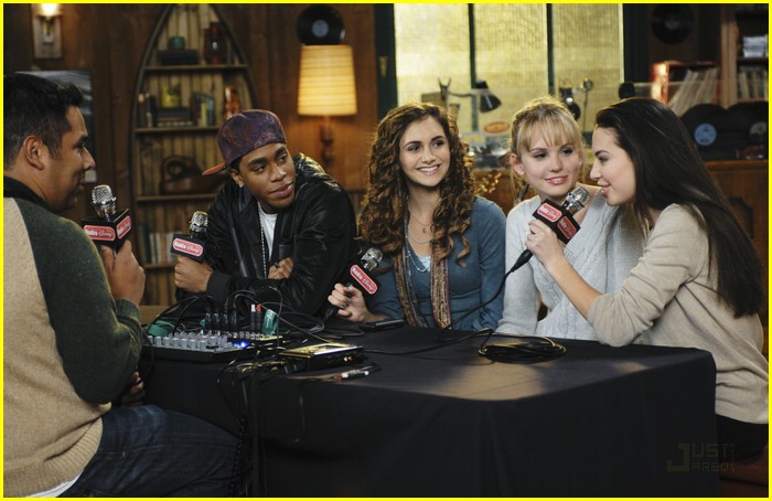 Jonas Brothers & Meaghan Martin: Camp Rock 2 in ONE DAY!