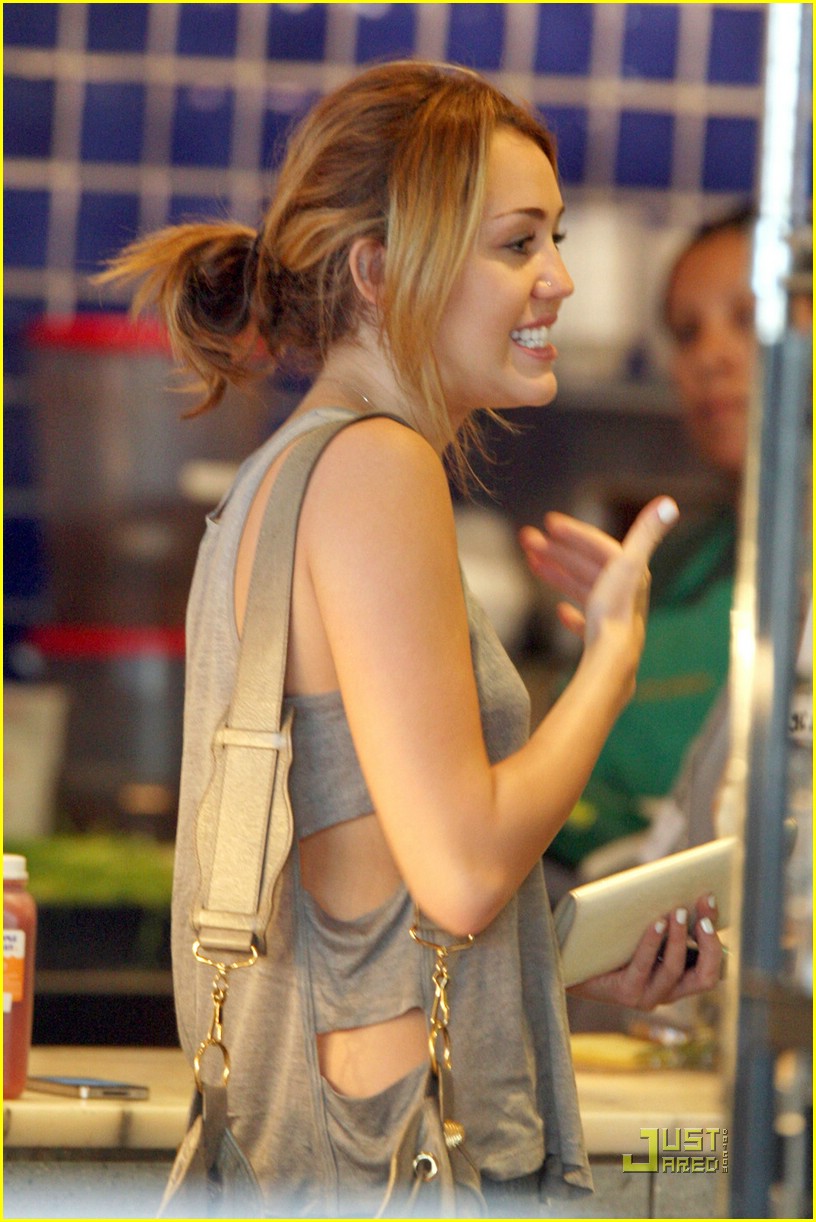 Miley Cyrus: Natural Foods For Me!