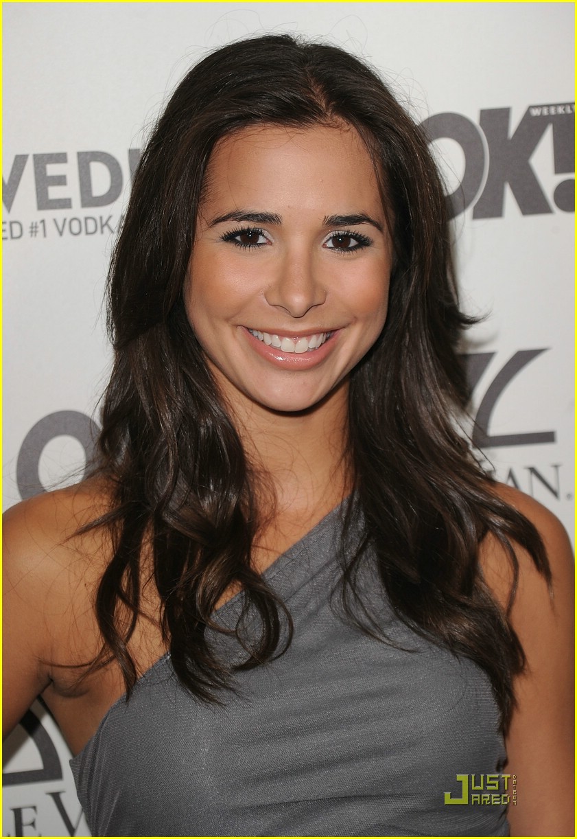 Josie Loren & Chelsea Hobbs: OK Party Pretty