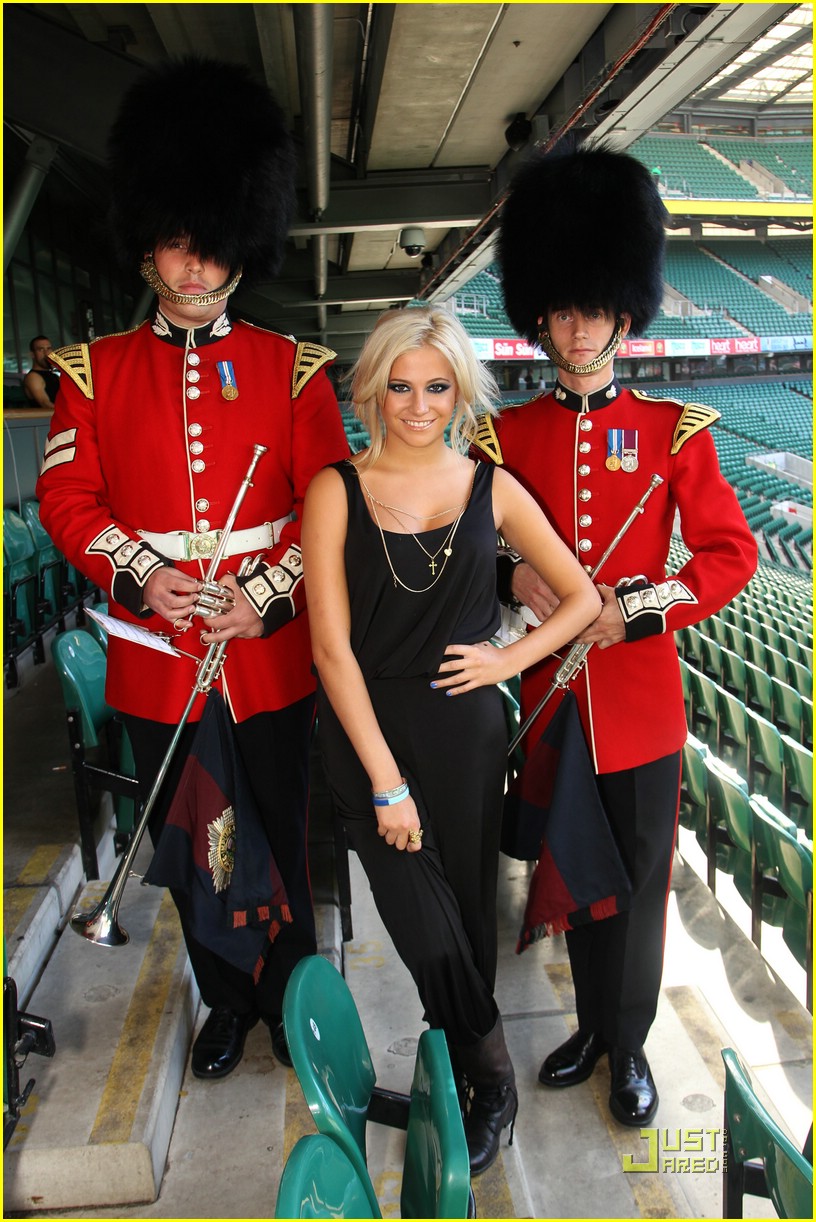 Pixie Lott Honors Her Heroes