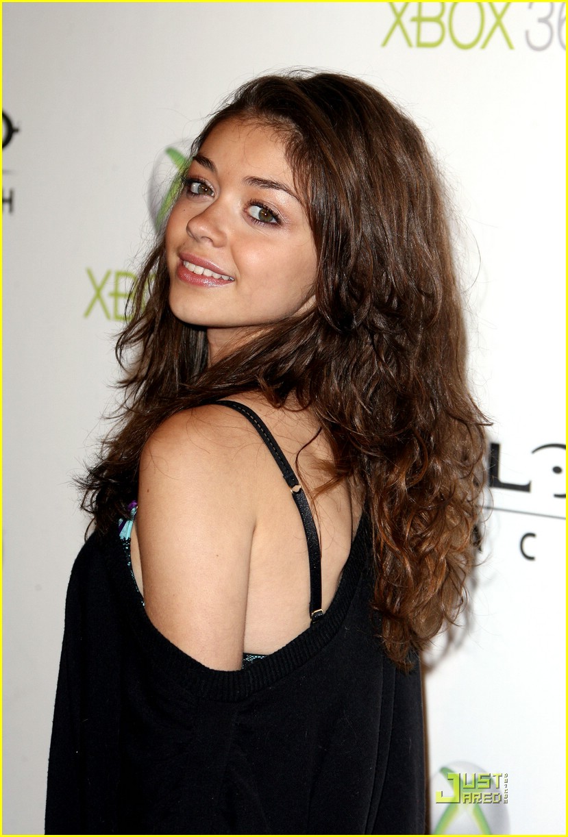 Sarah Hyland: Modern Family Premieres NEXT WEEK!