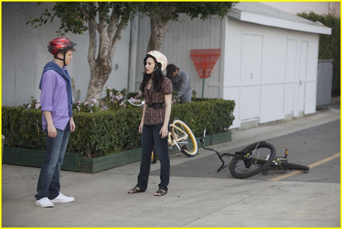 Sterling Knight Meets The Incredible Hulk!
