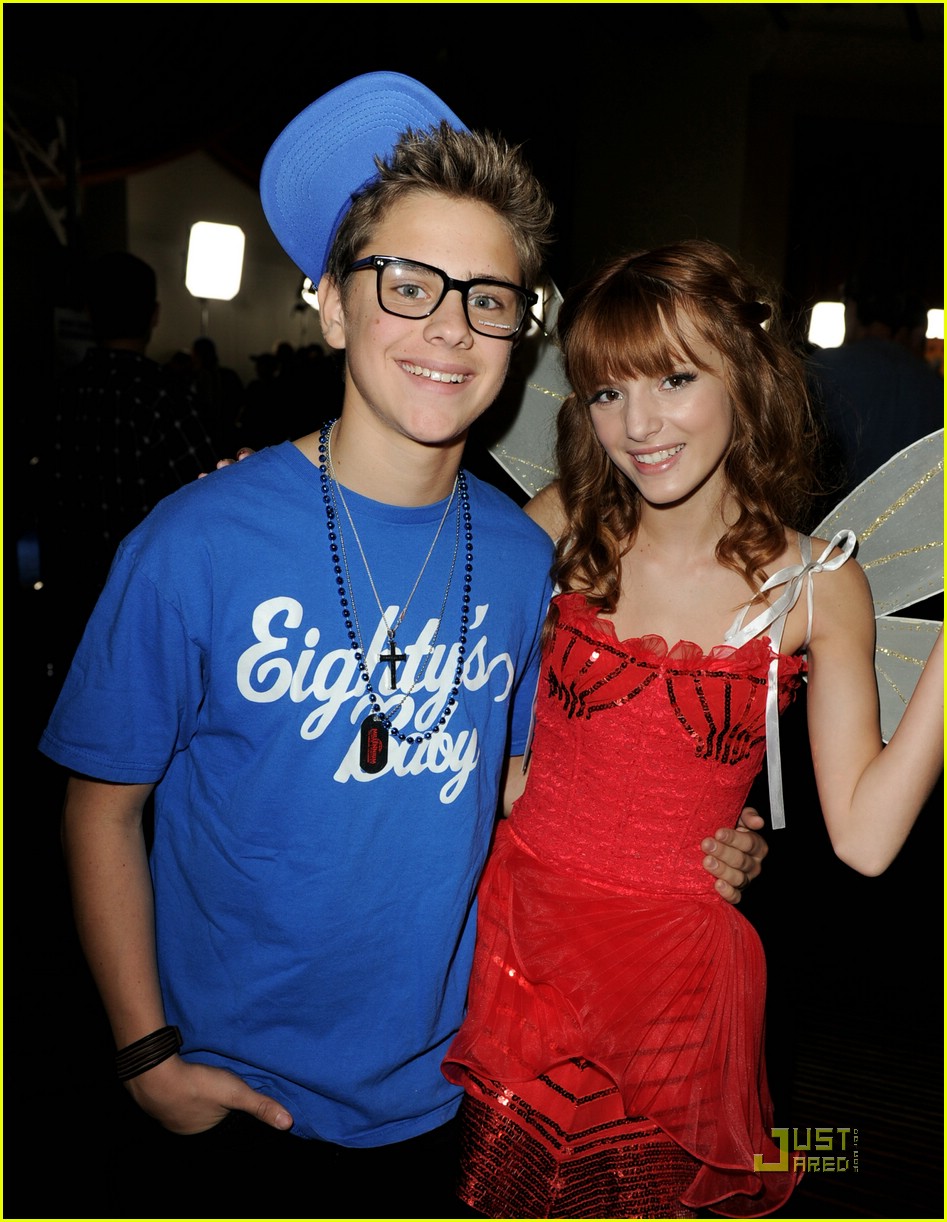 Bella Thorne: Fairy Rosetta at Megamind Premiere!