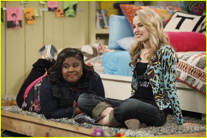 Bridgit Mendler Starts a Broken Hearts Club