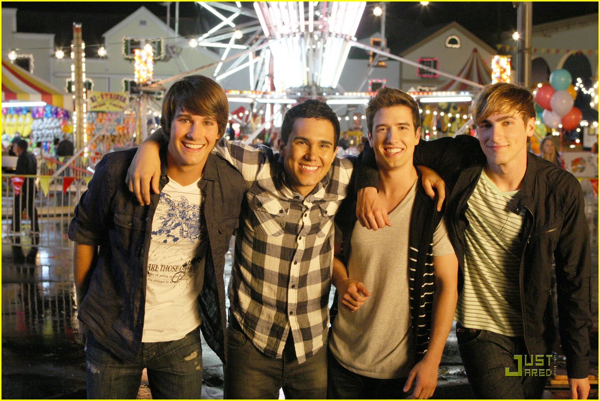 Carlos Pena Gets A Big Time Girlfriend