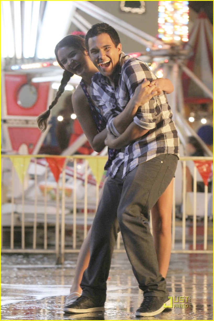 Carlos Pena Gets A Big Time Girlfriend