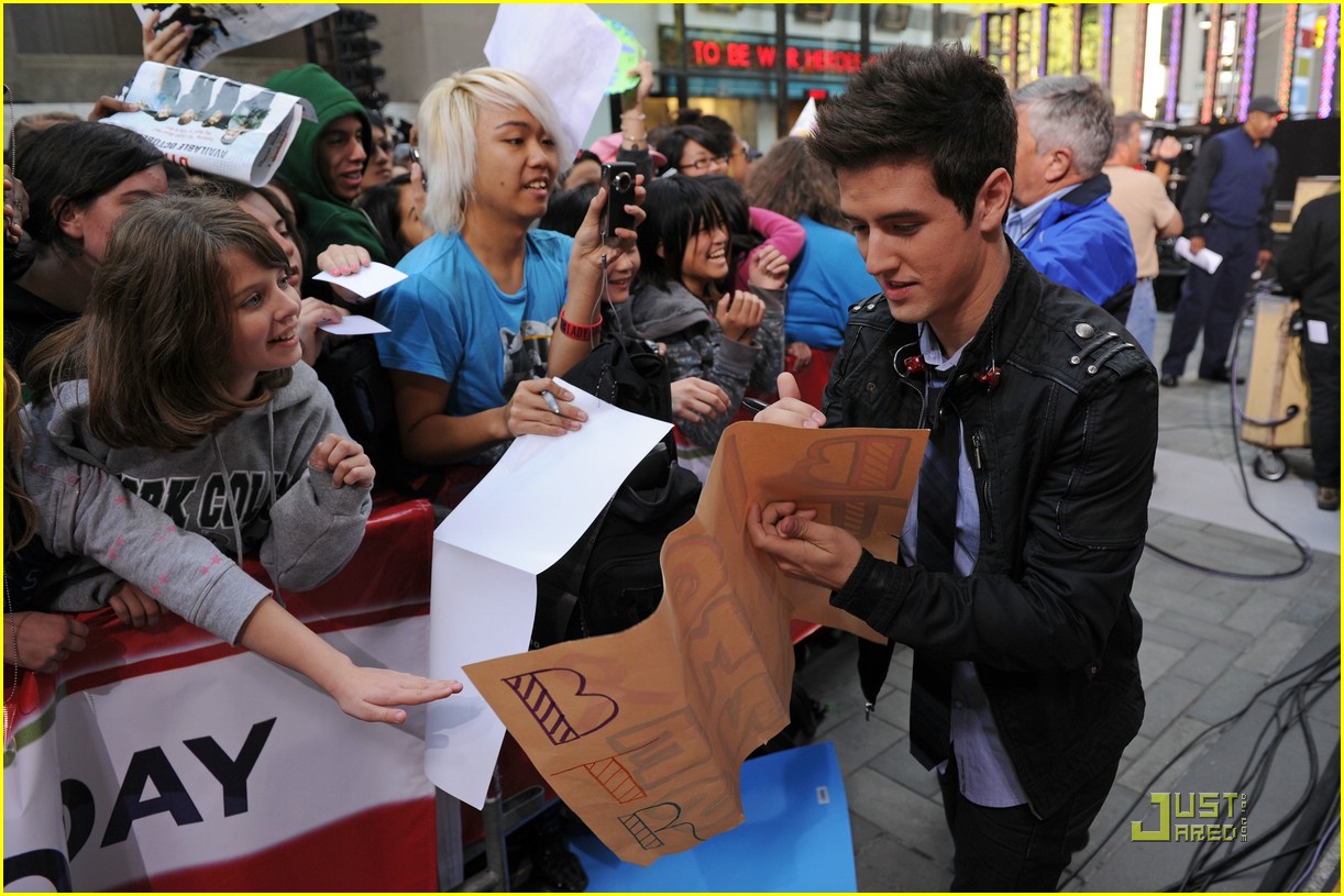 Big Time Rush Take on Today!