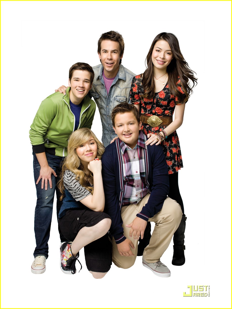 Miranda Cosgrove: New iCarly Promo Pics!