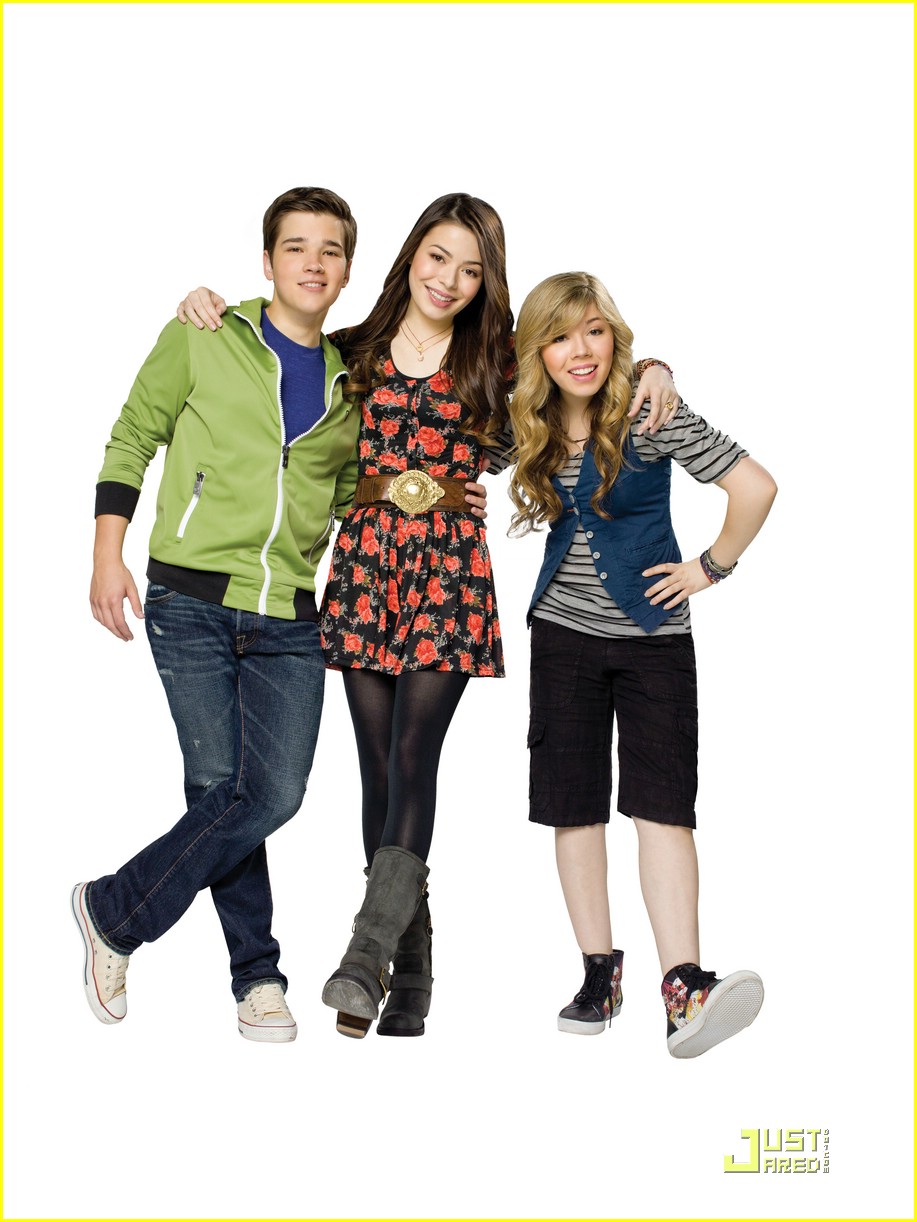Miranda Cosgrove: New iCarly Promo Pics!