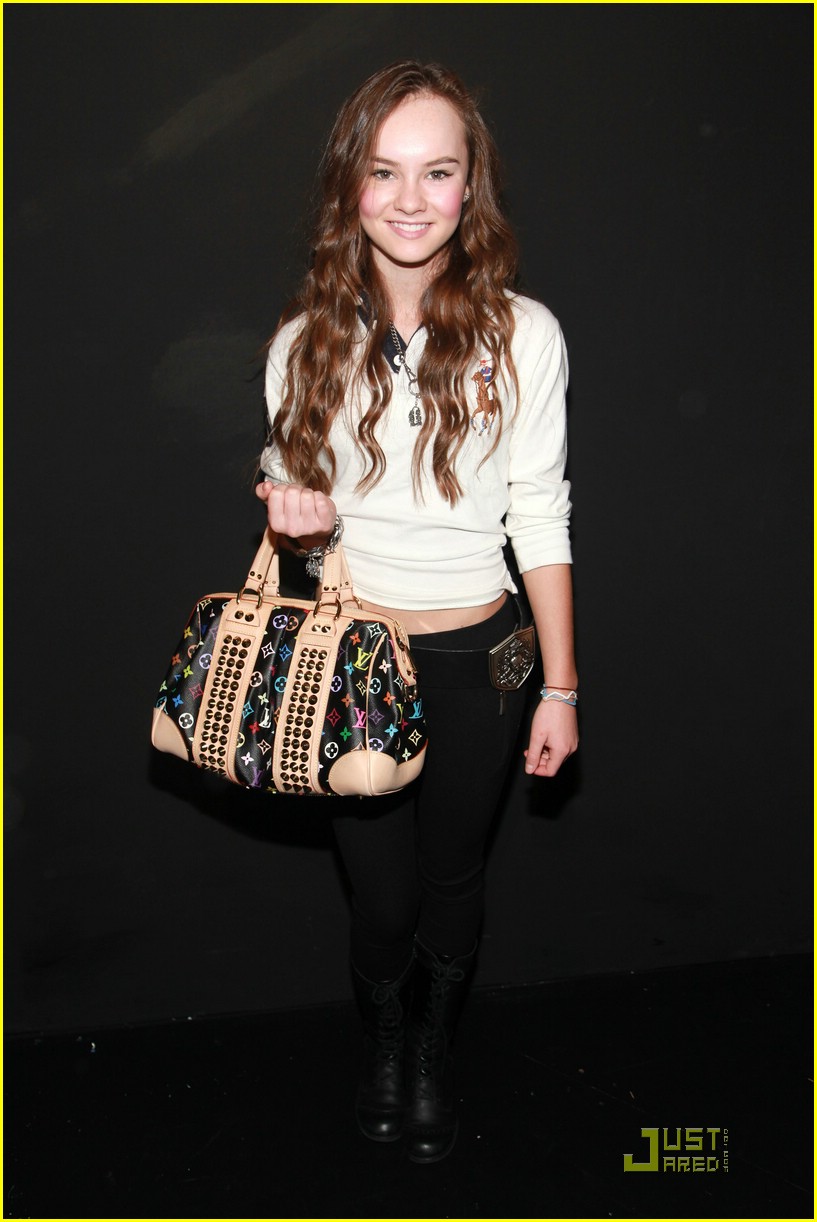 Madeline Carroll: Flipped on Bluray November 23rd!