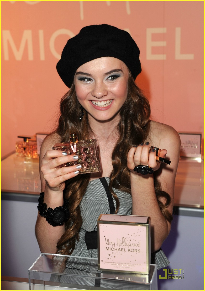 Madeline Carroll: Flipped on Bluray November 23rd!