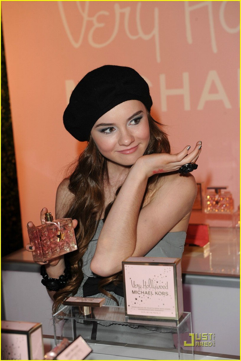 Madeline Carroll: Flipped on Bluray November 23rd!