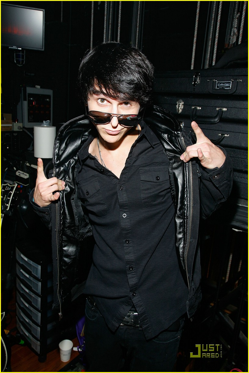 Mitchel Musso & Tiffany Thornton are DM'ing For Change