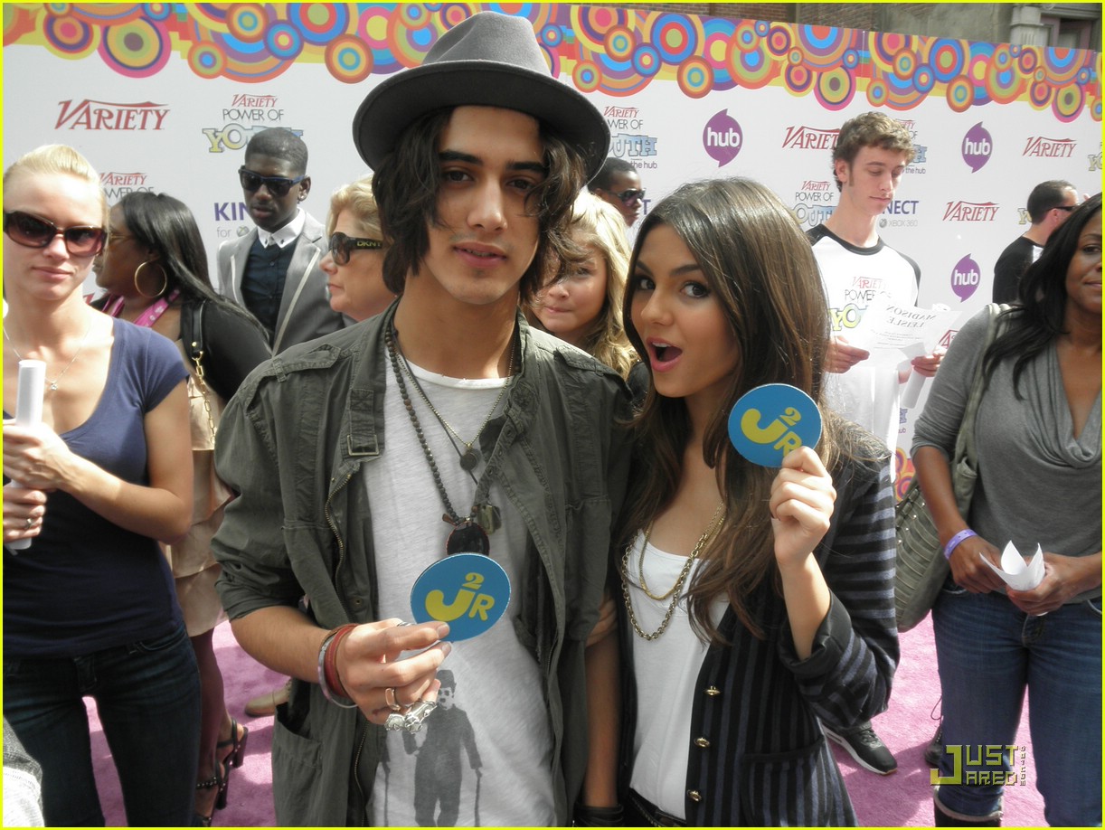 Victoria Justice: Girl Up! at Power of Youth 2010