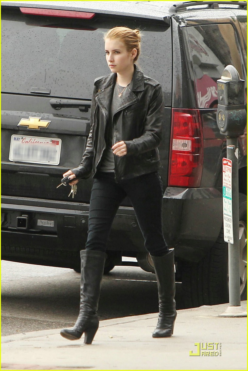 Emma Roberts is a Griddle Girl