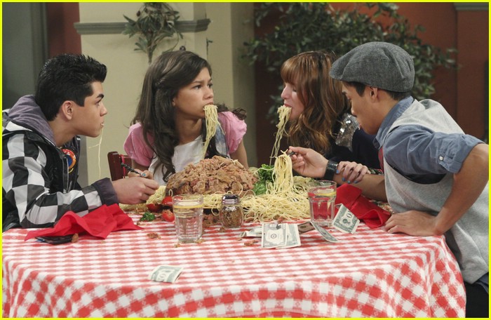 Bella Thorne & Zendaya: Spaghetti Sweeties