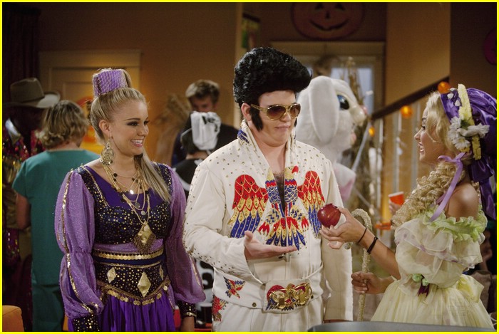 Shaq's Halloween Costume? Chad Dylan Cooper!