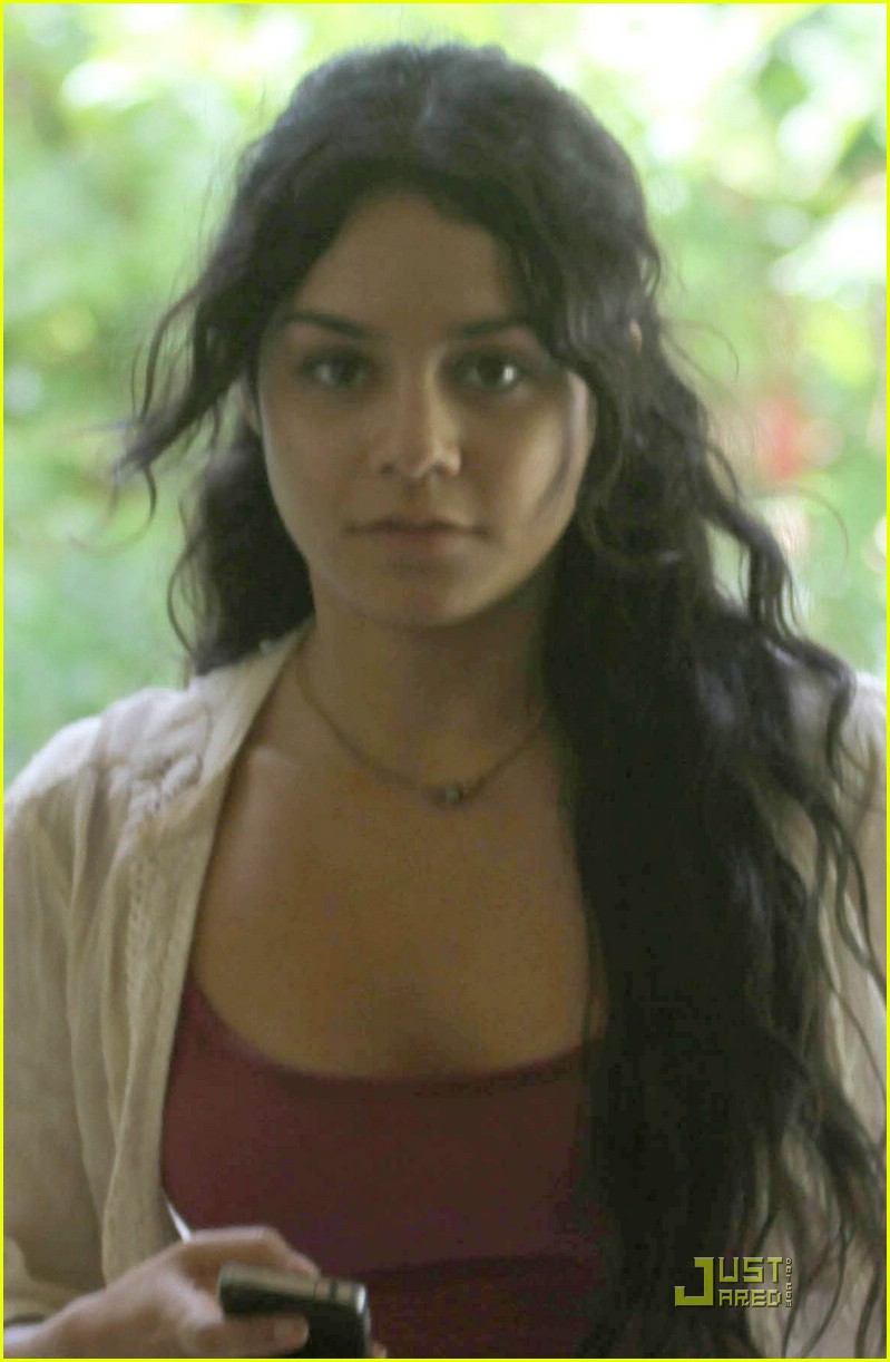 Vanessa Hudgens is Kailani Cute