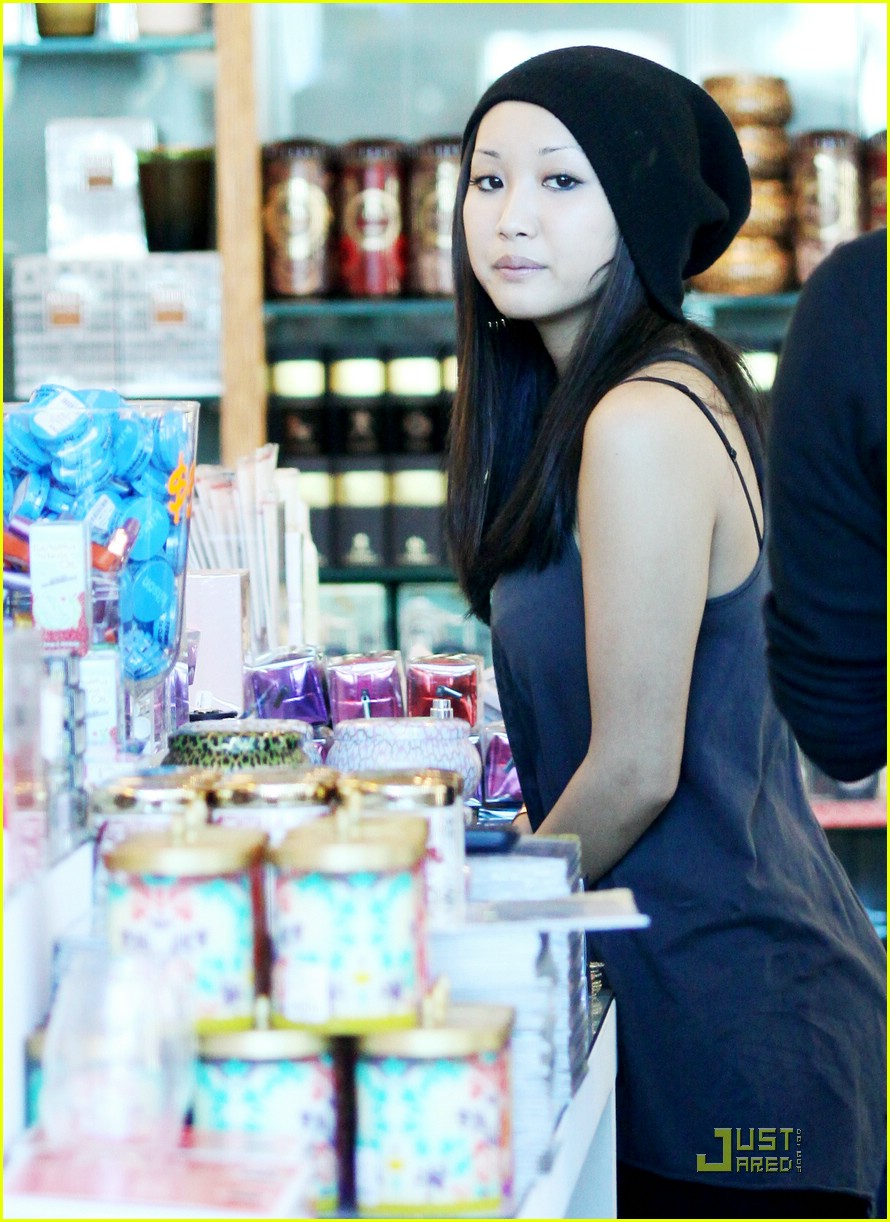 Brenda Song: Poker For Presents!