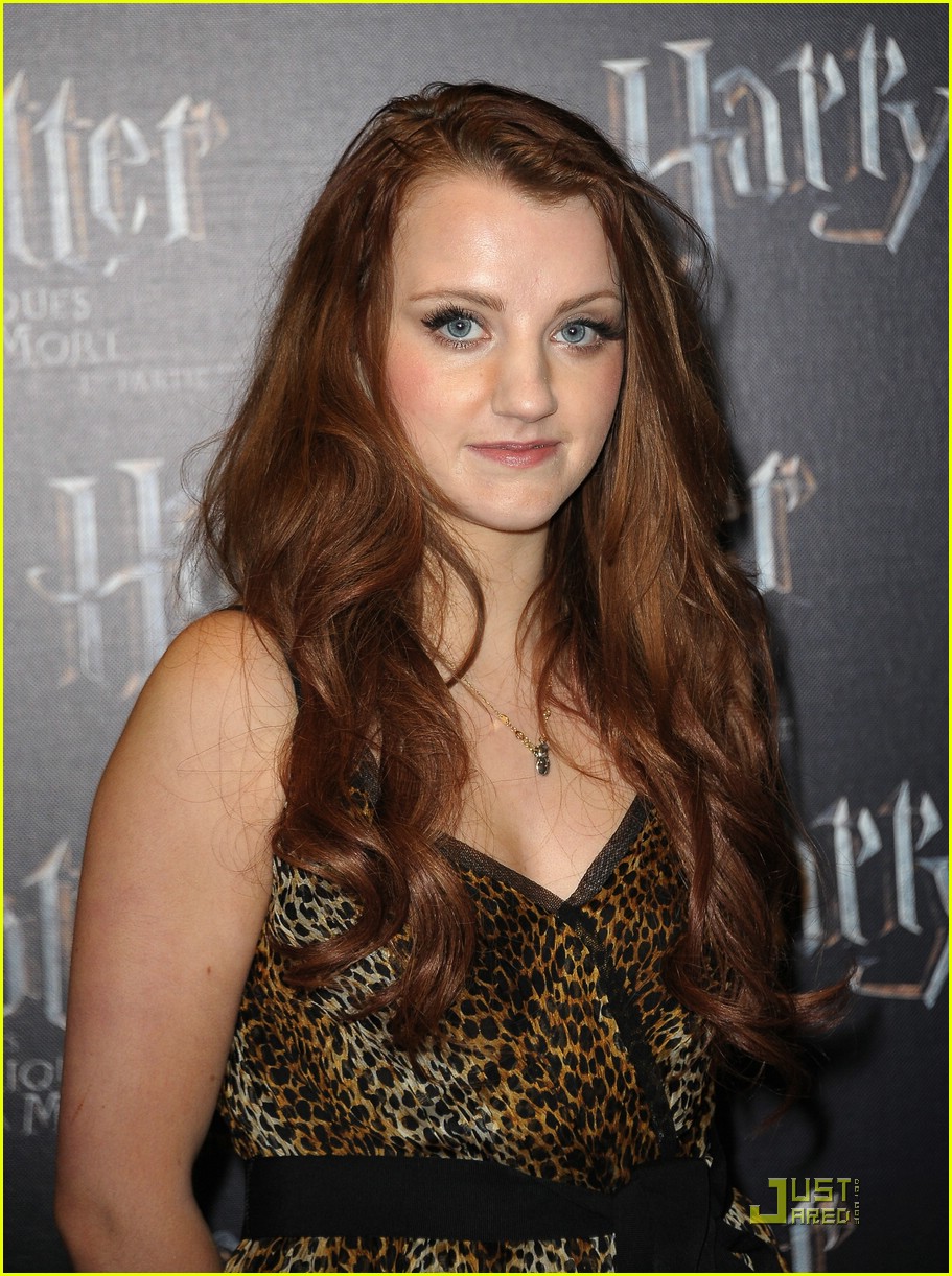 Evanna Lynch: Harry Potter Premiere in France!