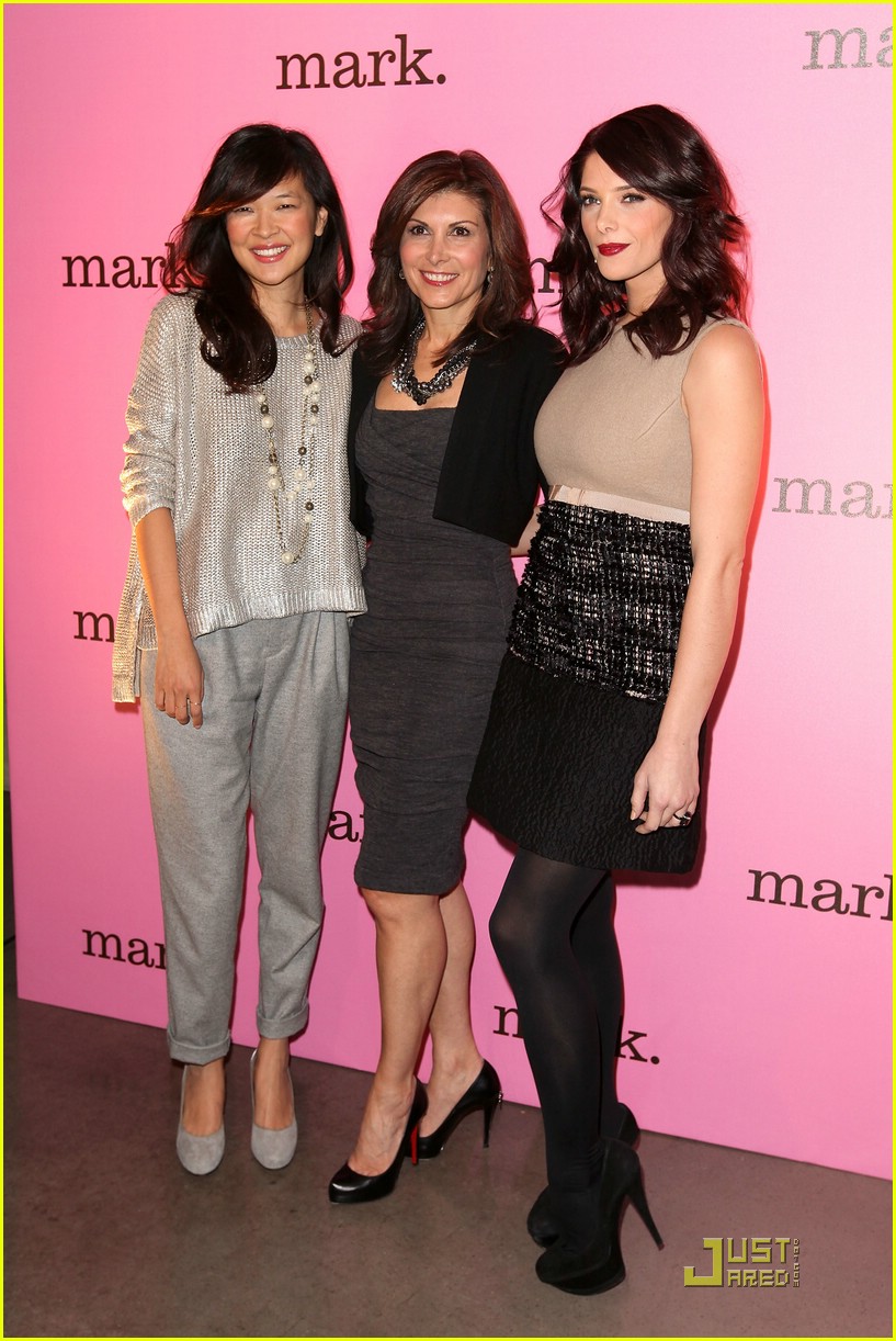 Ashley Greene Makes Her Mark on NYC