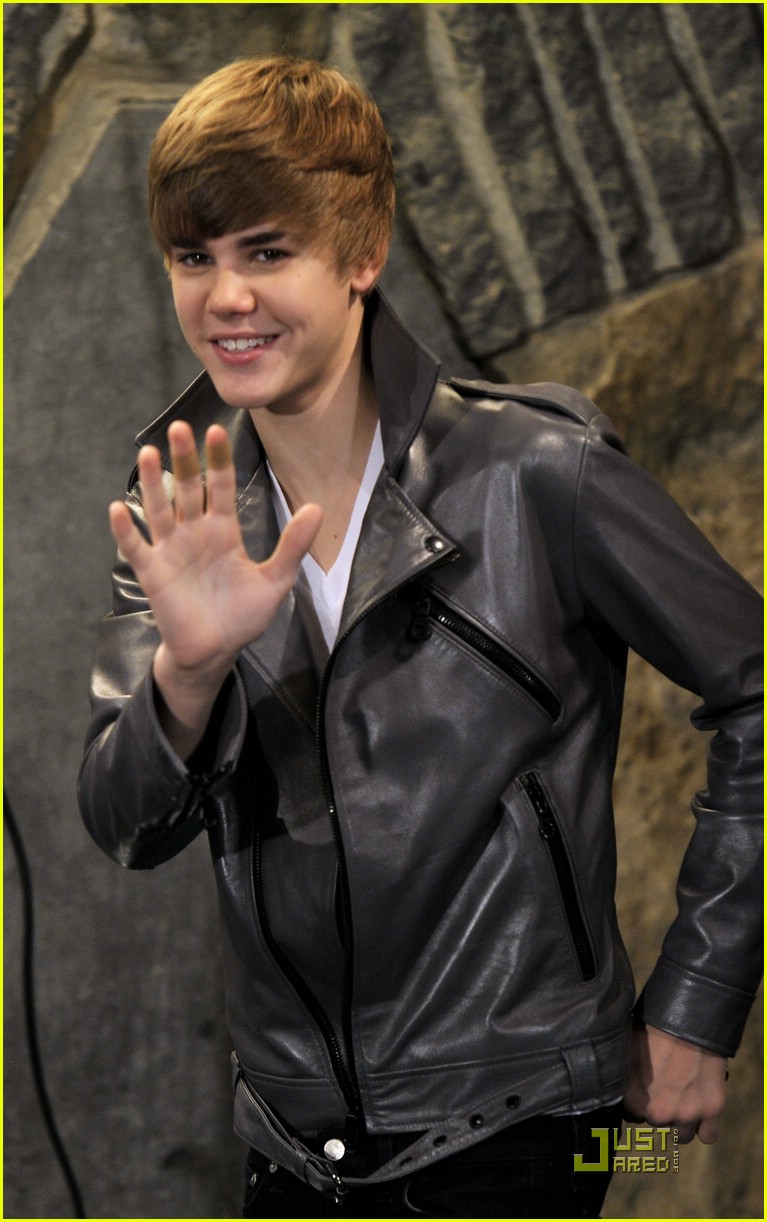 Justin Bieber: Get Your 'Never Say Never' 3D Tickets NOW!