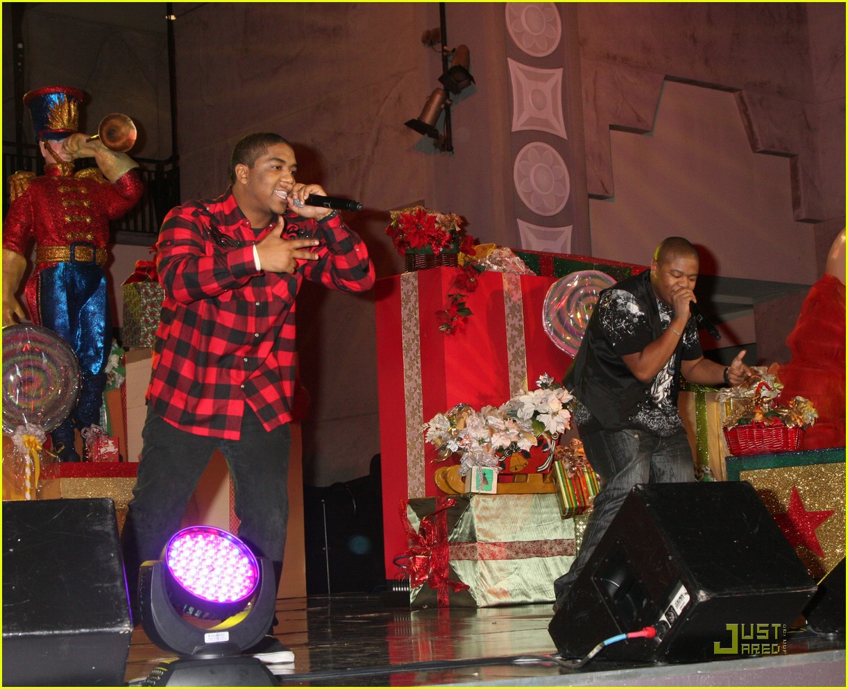 Lance Bass: Kyle Massey Should Win 'Dancing With The Stars'