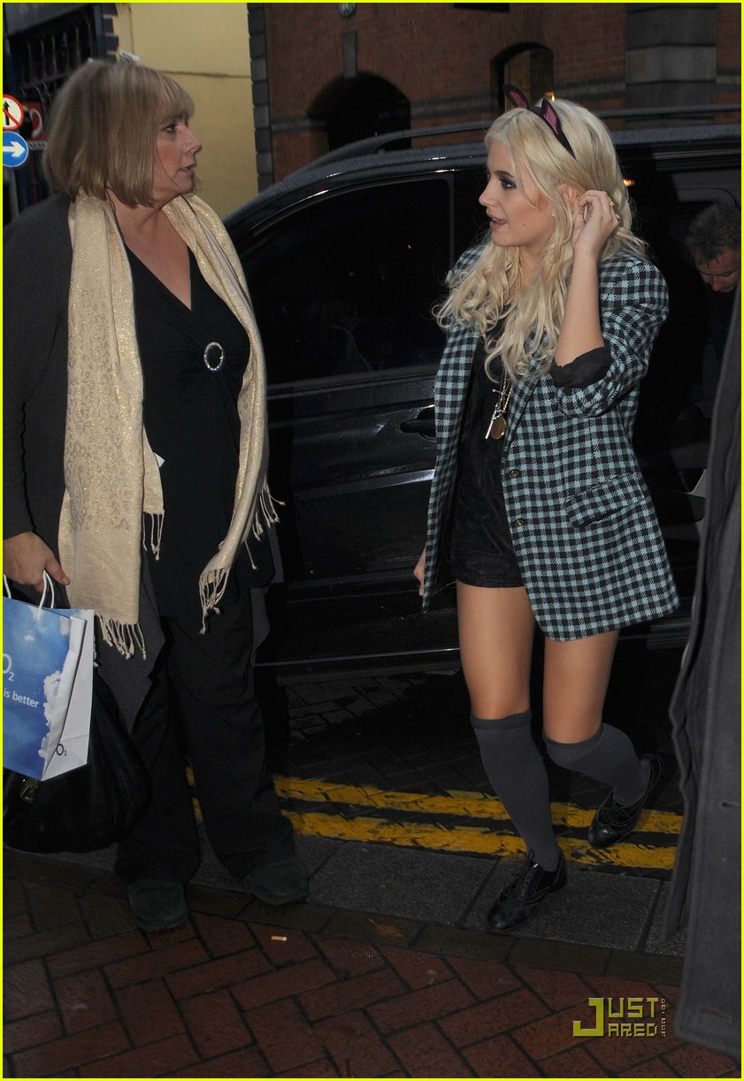 Pixie Lott Dines with Donatella Versace