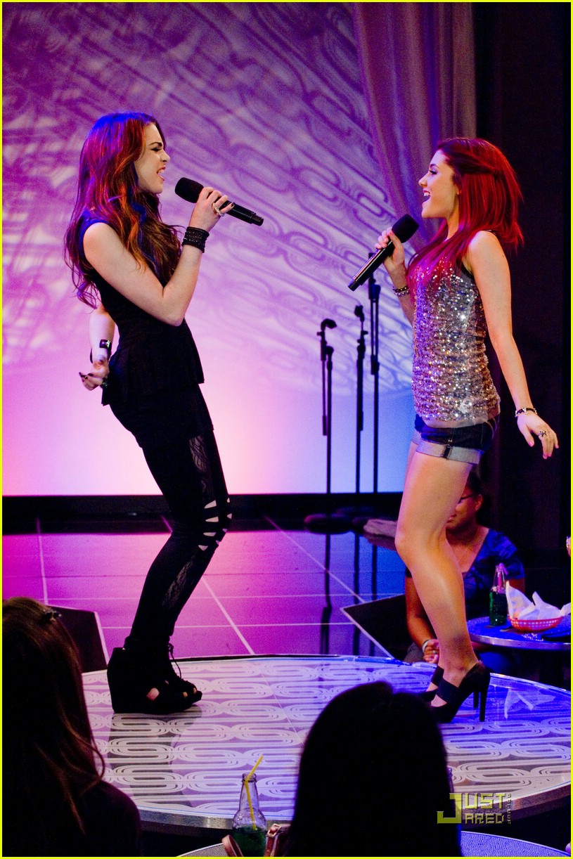 Ariana Grande & Elizabeth Gillies: 'Give It Up' Video!