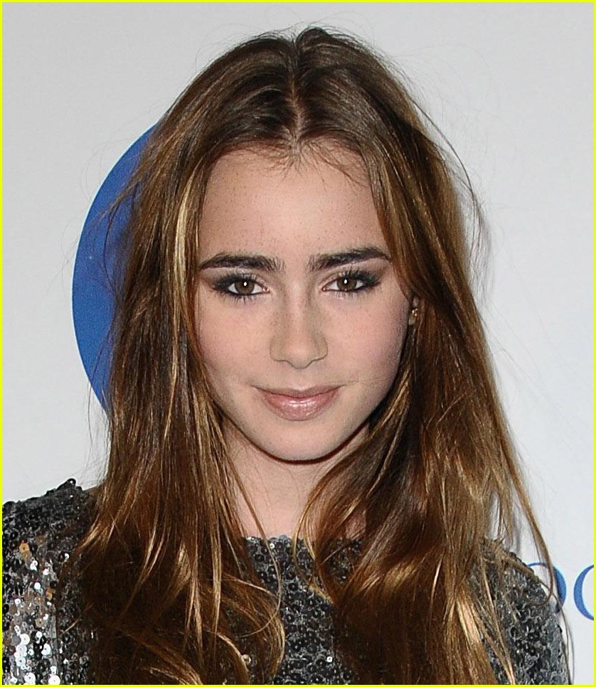 Lily Collins: Divine Design Gala Gorgeous