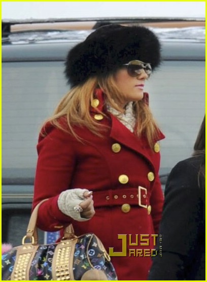 Demi Lovato: Christmas in Chicago with Family