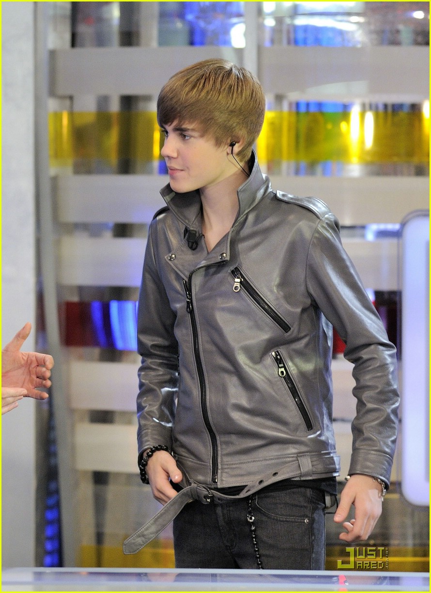 Justin Bieber on 'El Hormiguero' -- VIDEOS!